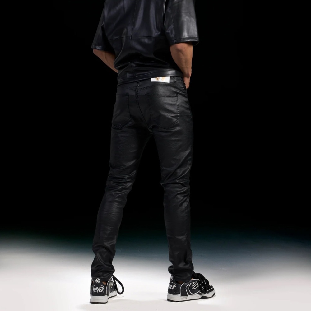 Waimea Black Stacked Fit Skinny Jeans